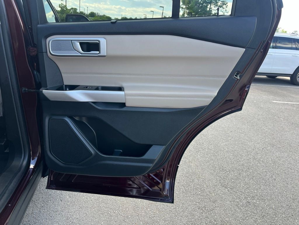 2022 Ford Explorer Limited | Pano Moonroof | 360 Cam | Trailer Tow Pack | BLI