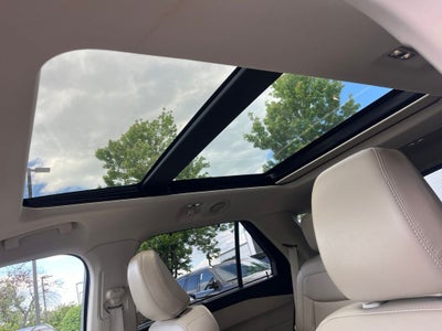 2022 Ford Explorer Limited | Pano Moonroof | 360 Cam | Trailer Tow Pack | BLI