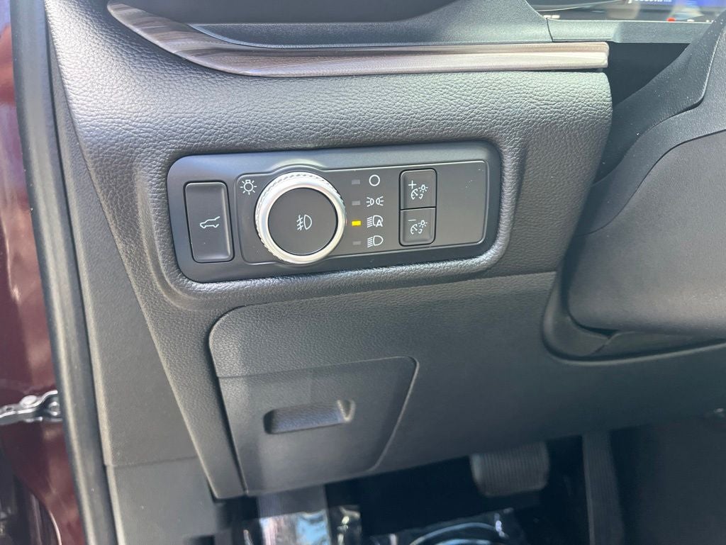 2022 Ford Explorer Limited | Pano Moonroof | 360 Cam | Trailer Tow Pack | BLI