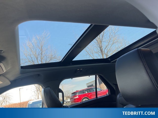 2022 Ford Explorer Limited 4WD | Pano Roof | 360 Camera | BLIS | Remote Start