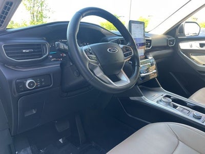 2023 Ford Explorer Limited 4WD | Pano Roof | 360 Camera | Tech Pkg