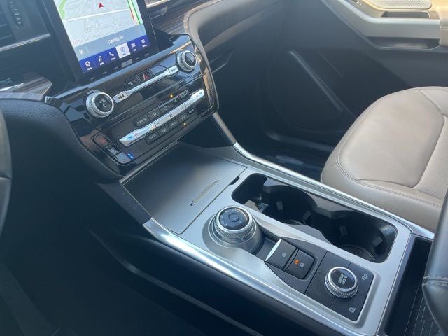 2023 Ford Explorer Limited 4WD | Pano Roof | 360 Camera | Tech Pkg