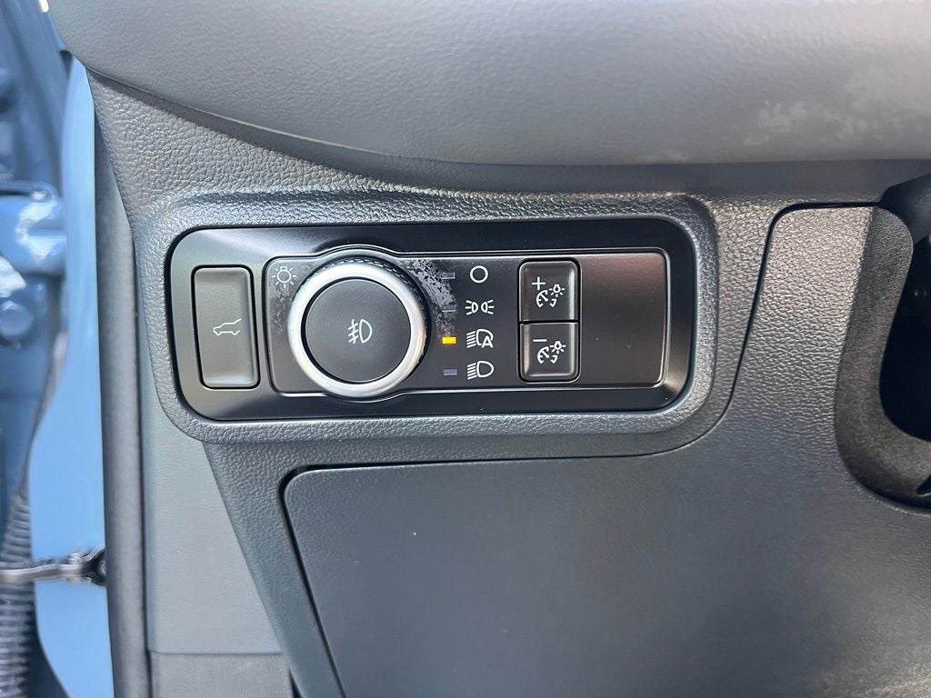 2025 Ford Explorer Active 4WD | Low Miles | LKAS | CarPlay/Android Auto