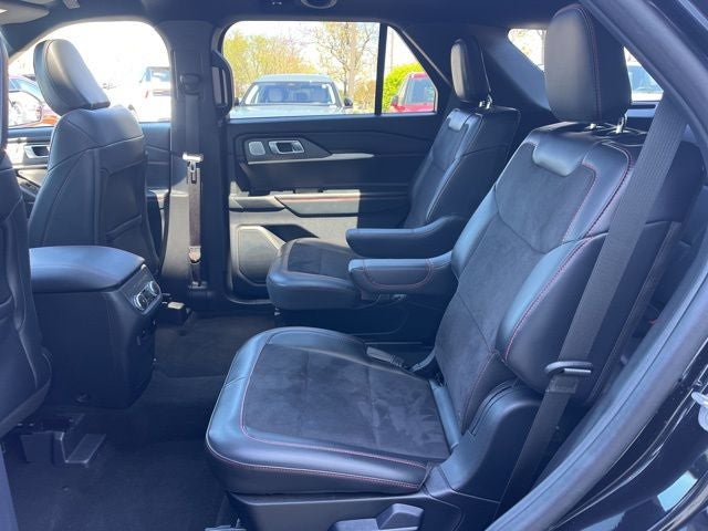 2025 Ford Explorer ST 4WD | Pano Roof | Sun & Sound | 13.2" Touchscreen