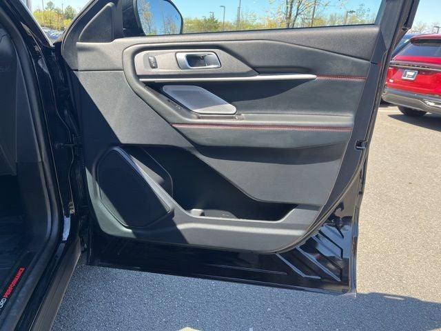 2025 Ford Explorer ST 4WD | Pano Roof | Sun & Sound | 13.2" Touchscreen