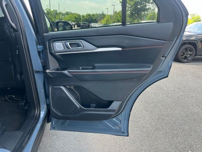 2025 Ford Explorer ST 4WD | Pano Roof | Black Painted Roof | Sun & Sound