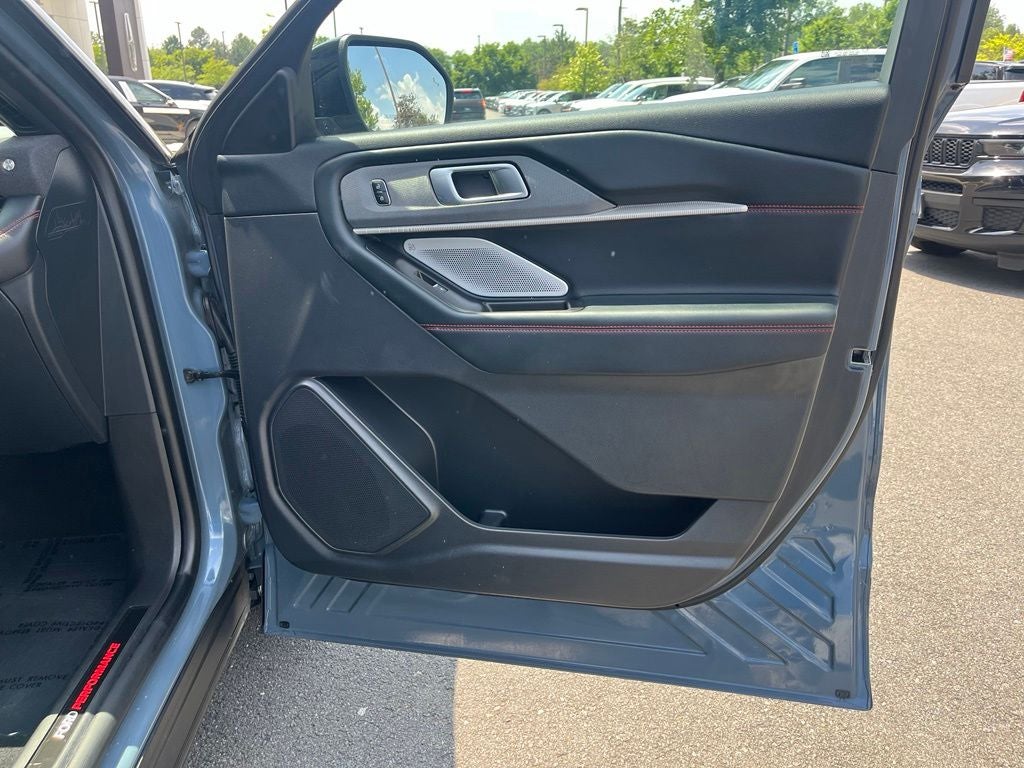 2025 Ford Explorer ST 4WD | Pano Roof | Black Painted Roof | Sun & Sound
