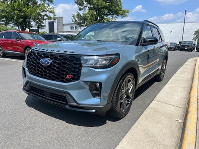 2025 Ford Explorer ST 4WD | Pano Roof | Black Painted Roof | Sun & Sound