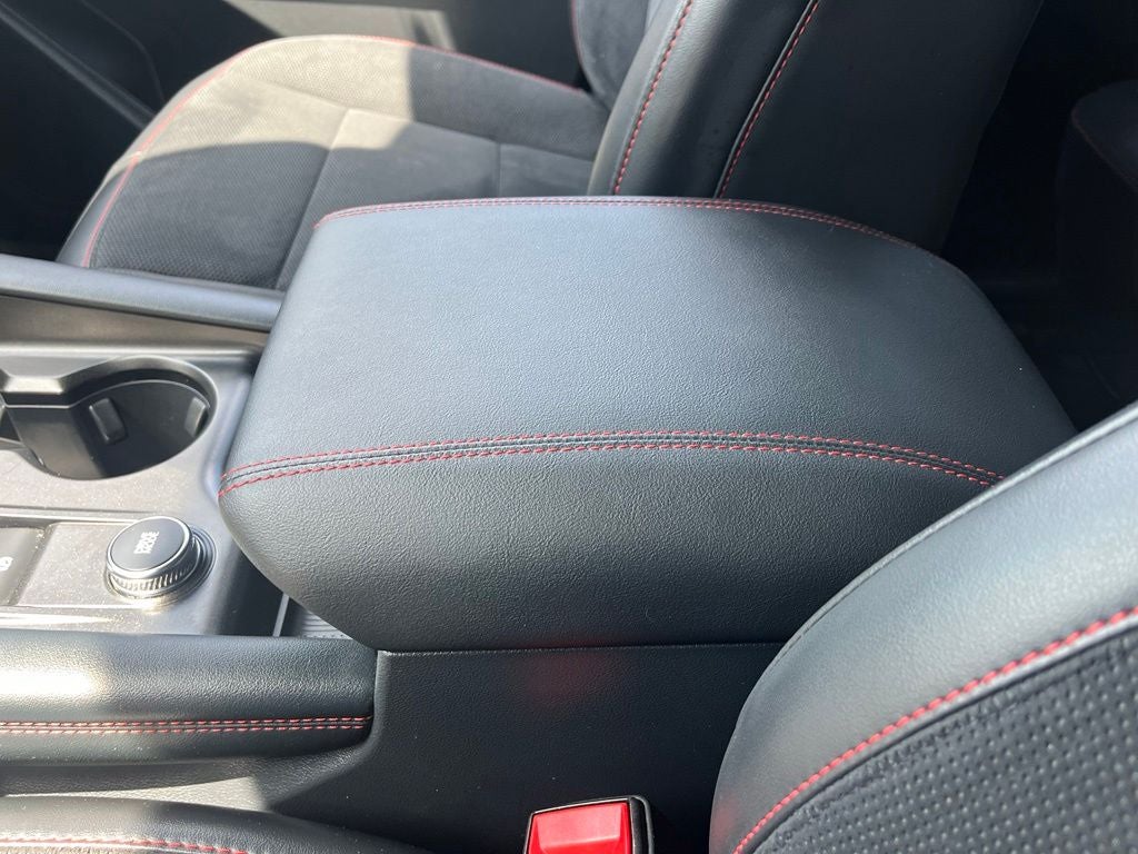 2025 Ford Explorer ST 4WD | Pano Roof | Black Painted Roof | Sun & Sound