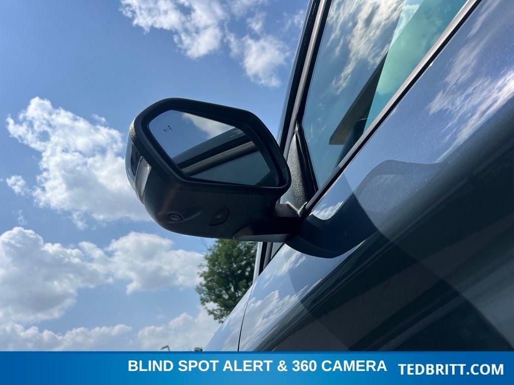 2025 Ford Explorer ST 4WD | Pano Roof | Black Painted Roof | Sun & Sound