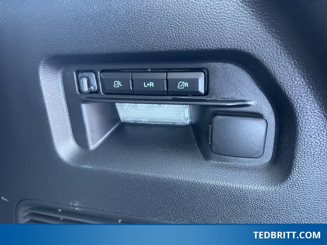 2025 Ford Explorer Platinum 3.0L EcoBoost V6 4WD | Pano Roof | 360 Camera