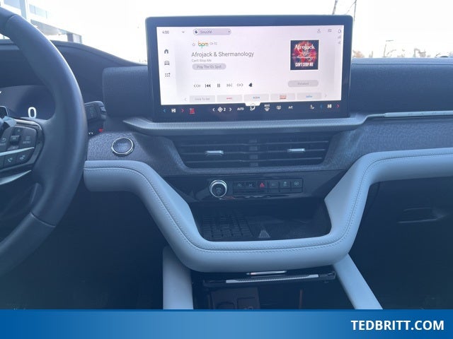 2025 Ford Explorer Platinum 3.0L EcoBoost V6 4WD | Pano Roof | 360 Camera