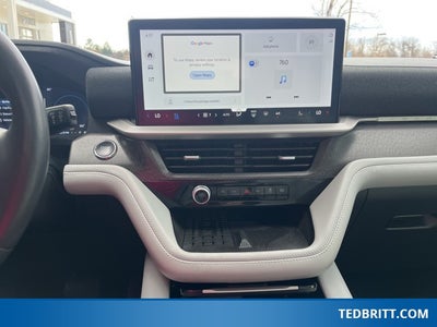 2025 Ford Explorer Platinum 4WD | Ultimate Pkg | Pano Roof | 360 Camera