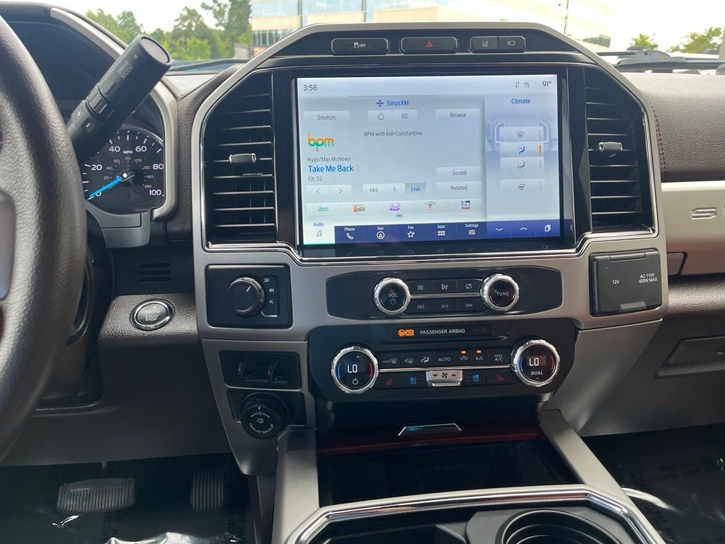 2022 Ford F-250SD King Ranch 4WD | Ultimate Pkg | Pano Roof | BLIS