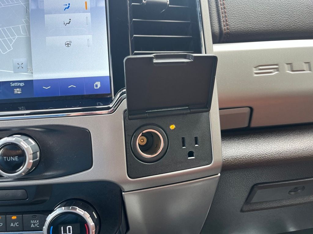 2022 Ford F-250SD King Ranch 4WD | Ultimate Pkg | Pano Roof | BLIS