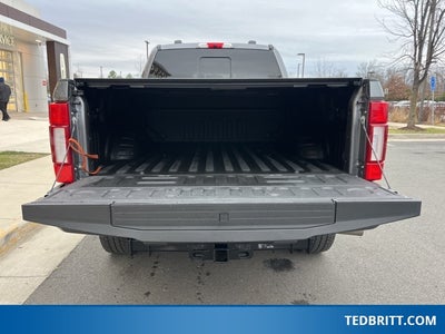 2021 Ford F-250SD Lariat 4WD | Pano Roof | Ultimate Pkg | Black Appear Pkg