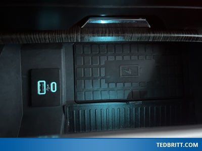 2021 Ford F-250SD Lariat 4WD | Pano Roof | Ultimate Pkg | Black Appear Pkg