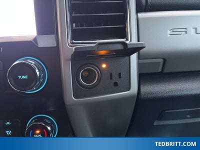 2021 Ford F-250SD Lariat 4WD | Pano Roof | Ultimate Pkg | Black Appear Pkg