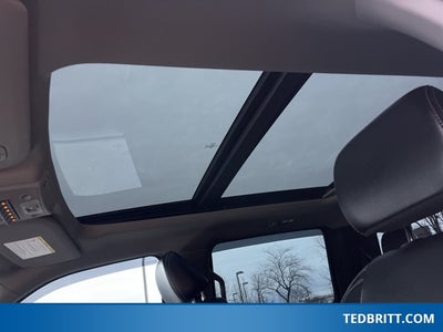 2021 Ford F-250SD Lariat 4WD | Pano Roof | Ultimate Pkg | Black Appear Pkg