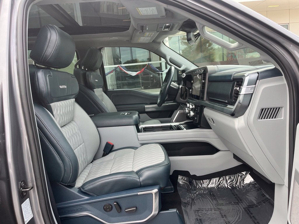 2024 Ford F-350SD Limited 4WD | FX4 Pkg | Pano Roof | HUD | BLIS