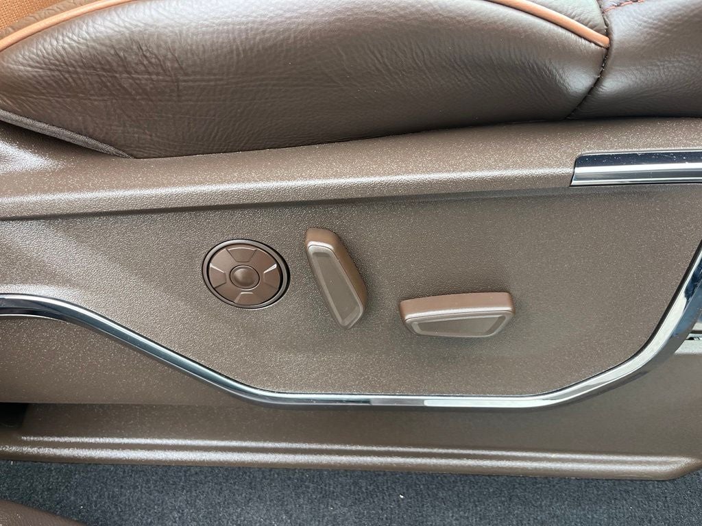 2024 Ford F-350SD King Ranch | Max Recline Seats | 2kW Pro Pwr | FX4 | PanoRoof