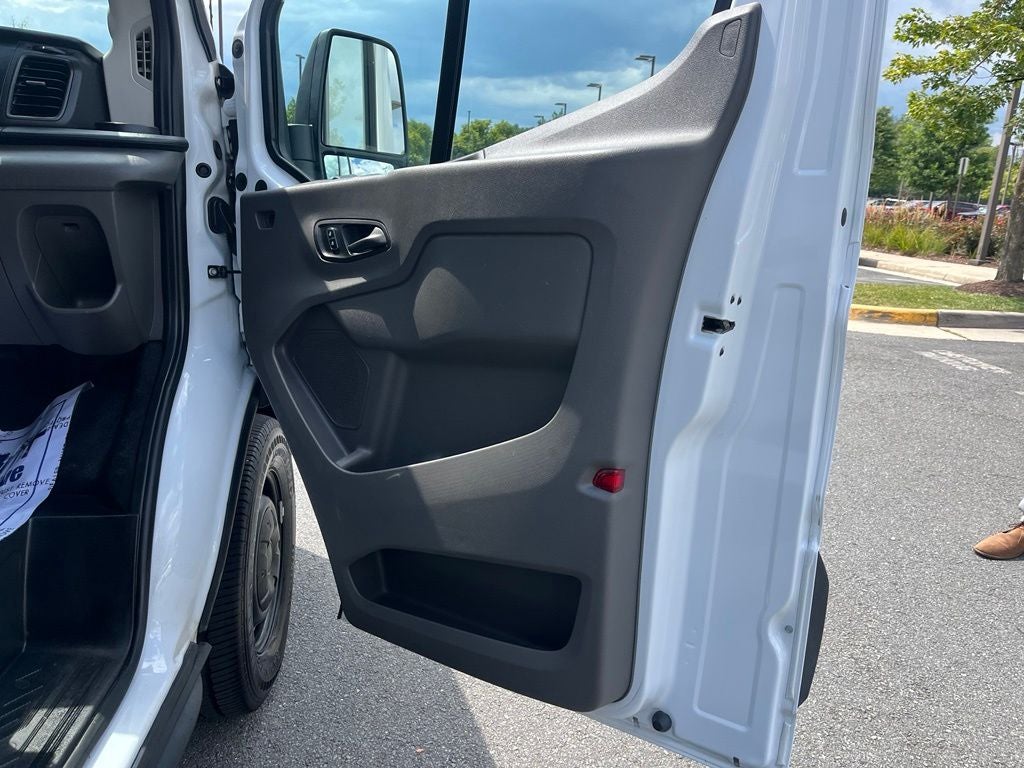 2024 Ford Transit-250 Base Medium Roof Cargo Van