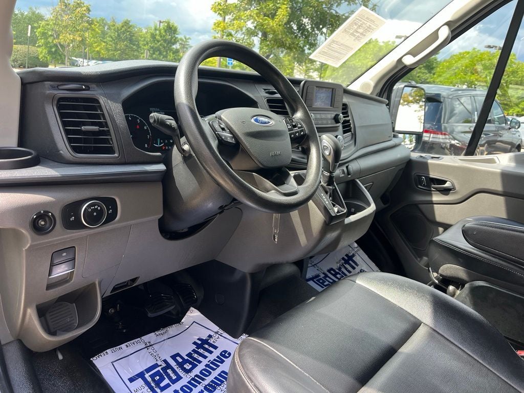 2024 Ford Transit-250 Base Medium Roof Cargo Van