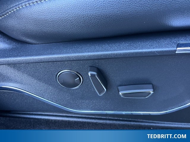 2023 Ford F-150 Lariat 4WD | Pano Roof | 360 Camera | Trailer Tow Pkg