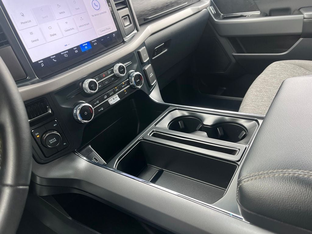 2025 Ford F-150 XLT 4WD | SYNC4 | BLIS | CarPlay/Android Auto