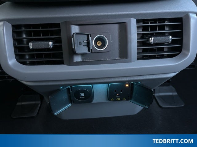 2024 Ford F-150 XLT 4WD | Nav | Mobile Office | Class IV Trailer Hitch