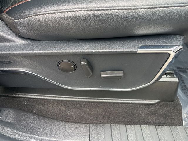 2023 Ford F-150 Lariat 4WD | Pano Roof | 360 Cam | Trailer Tow Pkg | FX4