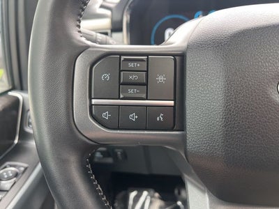 2023 Ford F-150 Lariat 4WD | Pano Roof | 360 Cam | Trailer Tow Pkg | FX4