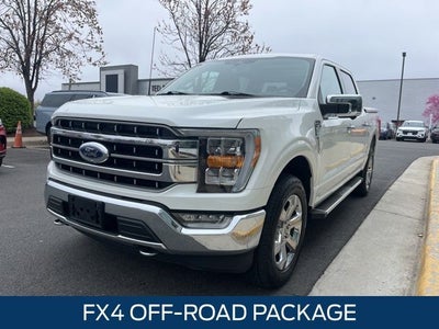 2023 Ford F-150 Lariat 4WD | Pano Roof | 360 Cam | Trailer Tow Pkg | FX4