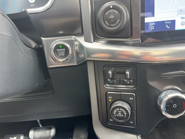 2023 Ford F-150 Lariat 4WD | Pano Roof | 360 Cam | Trailer Tow Pkg | FX4