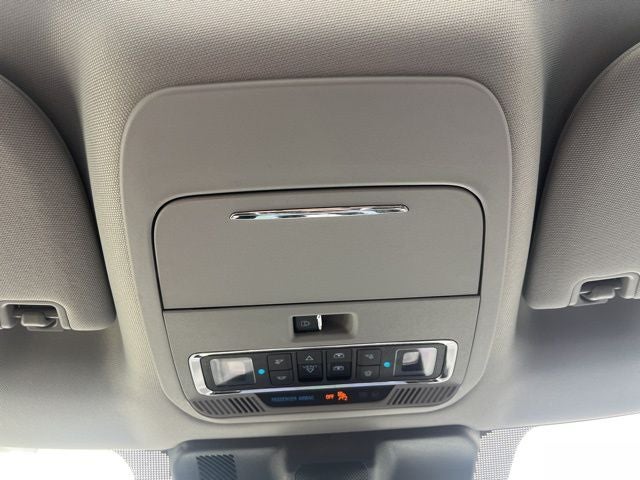 2023 Ford F-150 Lariat 4WD | Pano Roof | 360 Cam | Trailer Tow Pkg | FX4