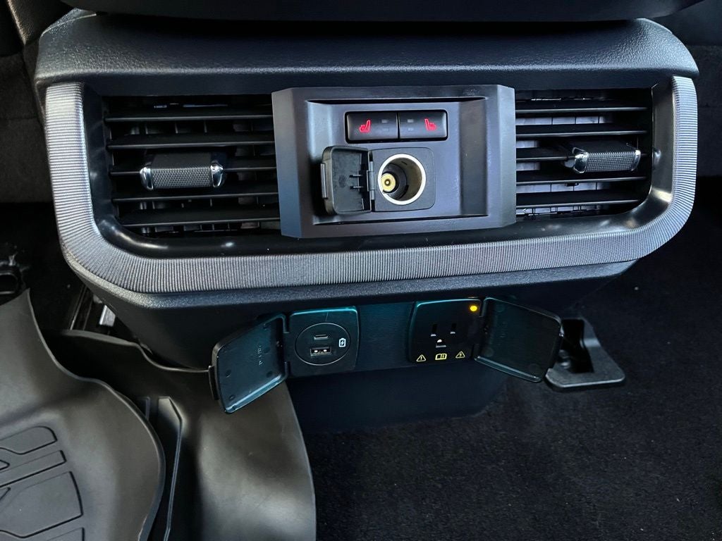 2023 Ford F-150 Platinum 4WD | Pano Roof | 360 Cam | FX4 | Black Appear Pkg