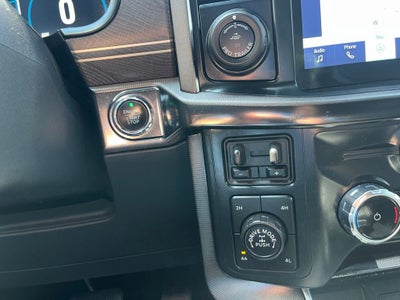 2023 Ford F-150 Platinum 4WD | Pano Roof | 360 Cam | FX4 | Black Appear Pkg
