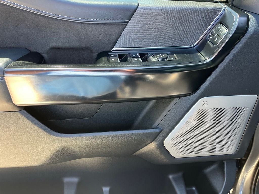 2023 Ford F-150 Platinum 4WD | Pano Roof | 360 Cam | FX4 | Black Appear Pkg