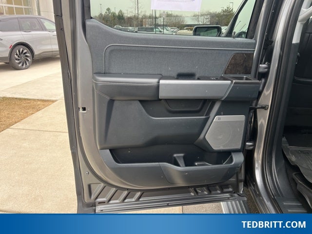 2023 Ford F-150 Lariat PowerBoost 4WD | Pano Roof | 360 Cam | Max Tow Pkg