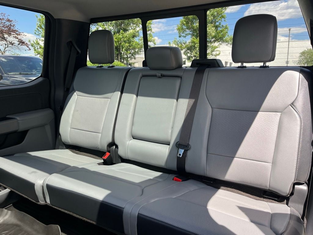 2023 Ford F-150 Lariat Hybrid 4WD | Pano Roof | Trailer Tow Pkg | BLIS
