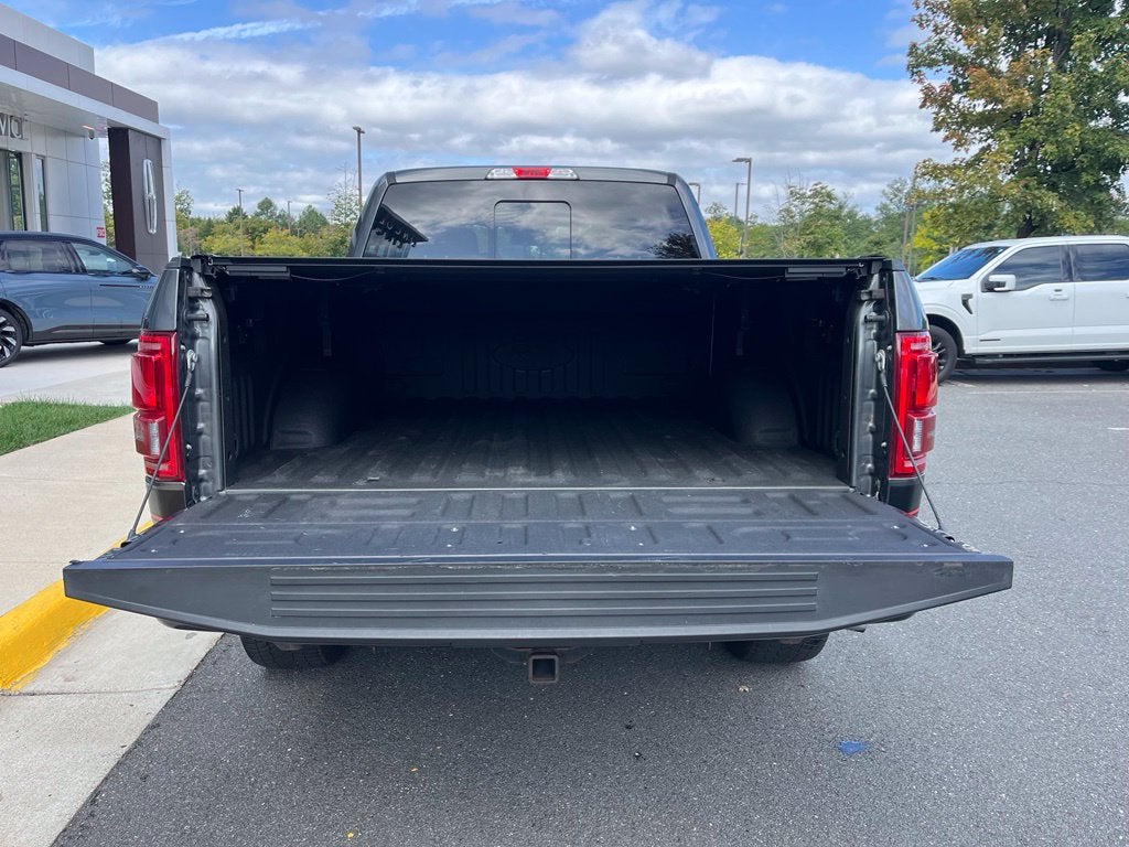 2017 Ford F-150 Lariat 4WD | Nav | BLIS | SYNC 3 | Carplay/Android Auto