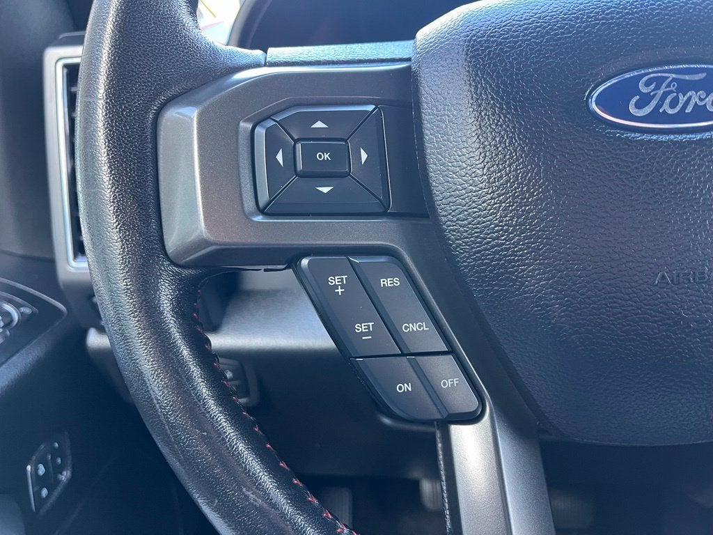 2017 Ford F-150 Lariat 4WD | Nav | BLIS | SYNC 3 | Carplay/Android Auto