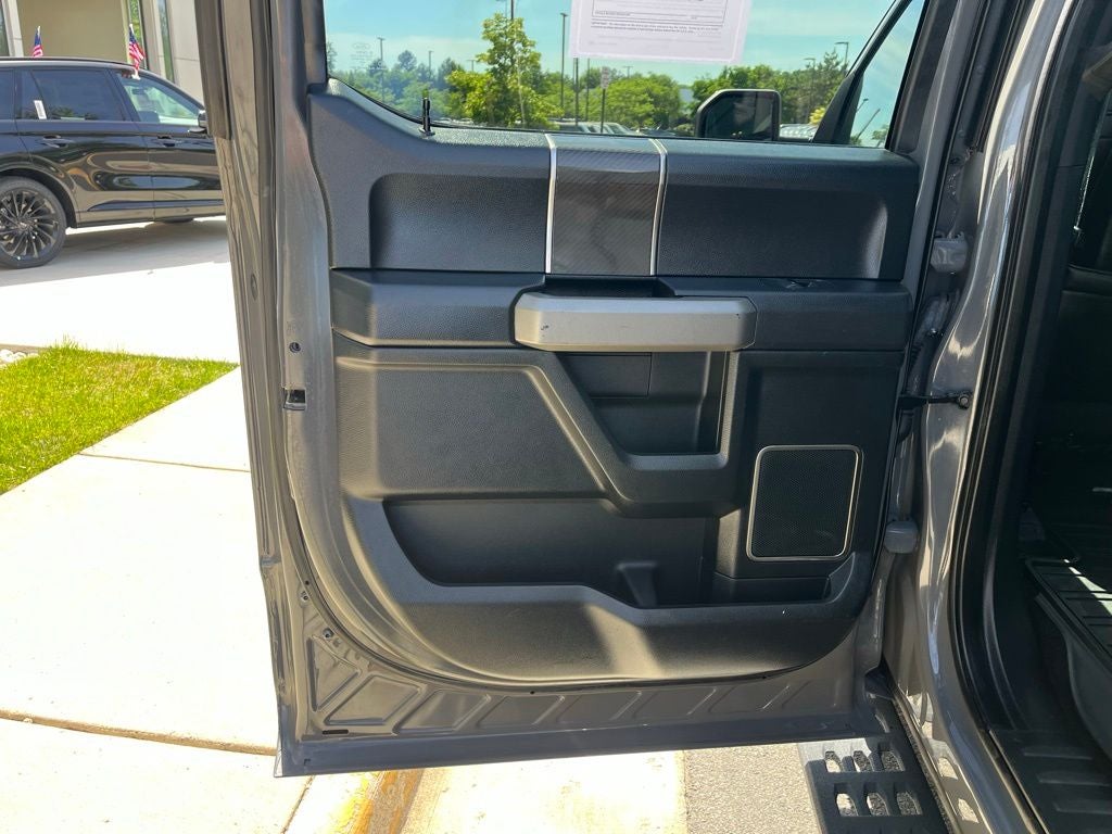 2020 Ford F-150 Raptor 4WD | Pano Roof | 360 Cam | Carbon Fiber & Graphic