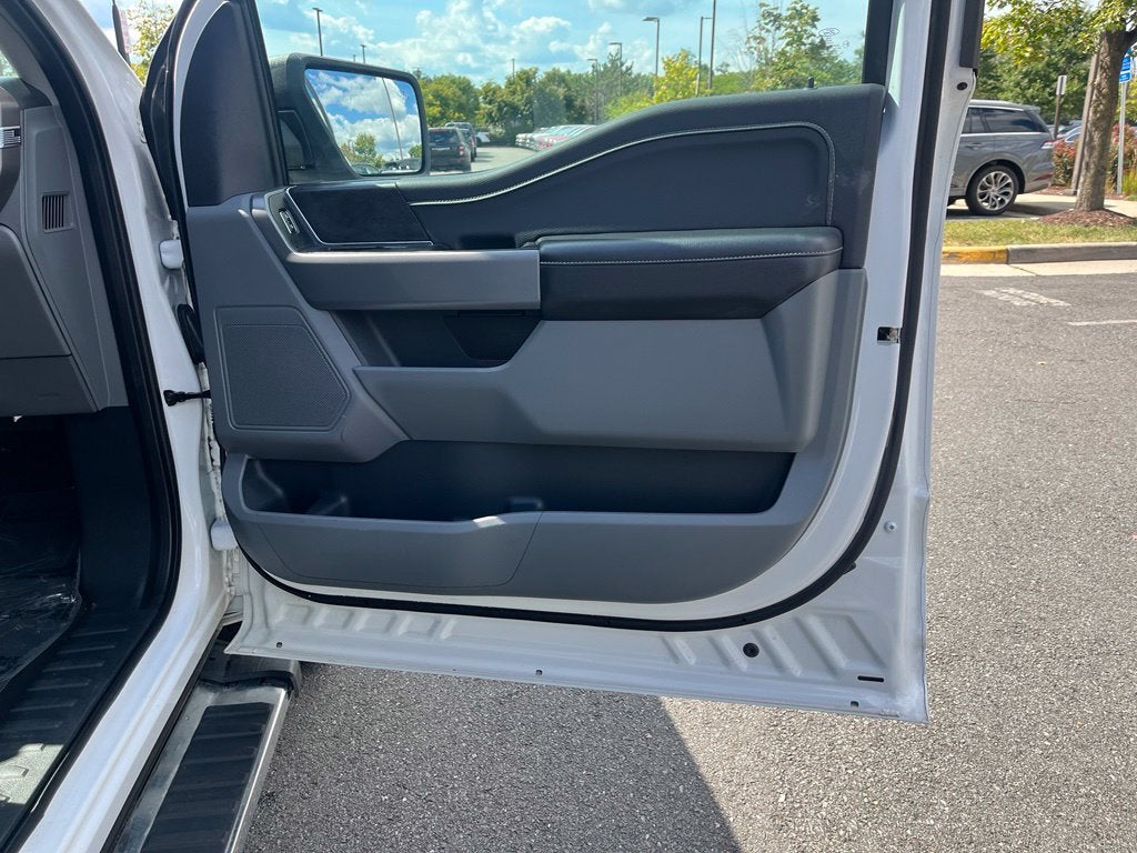 2025 Ford F-150 XLT 5.0L V8 4WD | BLIS | Remote Start | Class IV Tow