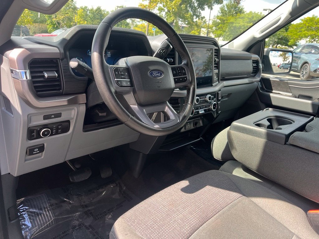 2025 Ford F-150 XLT 5.0L V8 4WD | BLIS | Remote Start | Class IV Tow
