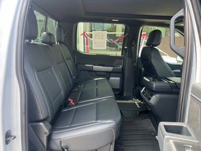 2025 Ford F-150 XLT 4WD | Pano Roof | 360 Cam | BLIS | Black Appear Pk