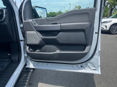 2025 Ford F-150 XLT 4WD | Pano Roof | 360 Cam | BLIS | Black Appear Pk