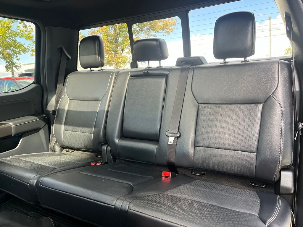 2024 Ford F-150 Lariat 4WD | Pano Roof | 360 Cam | Black Appear Pkg