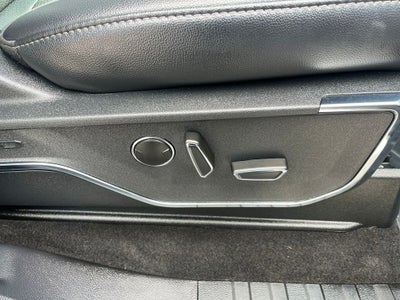 2024 Ford F-150 Lariat 4WD | Pano Roof | 360 Cam | Black Appear Pkg
