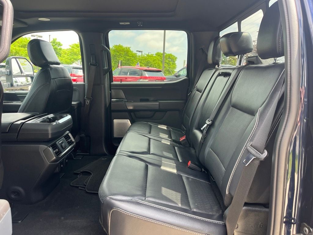 2024 Ford F-150 Lariat 4WD | Pano Roof | 360 Cam | Black Appear Pkg